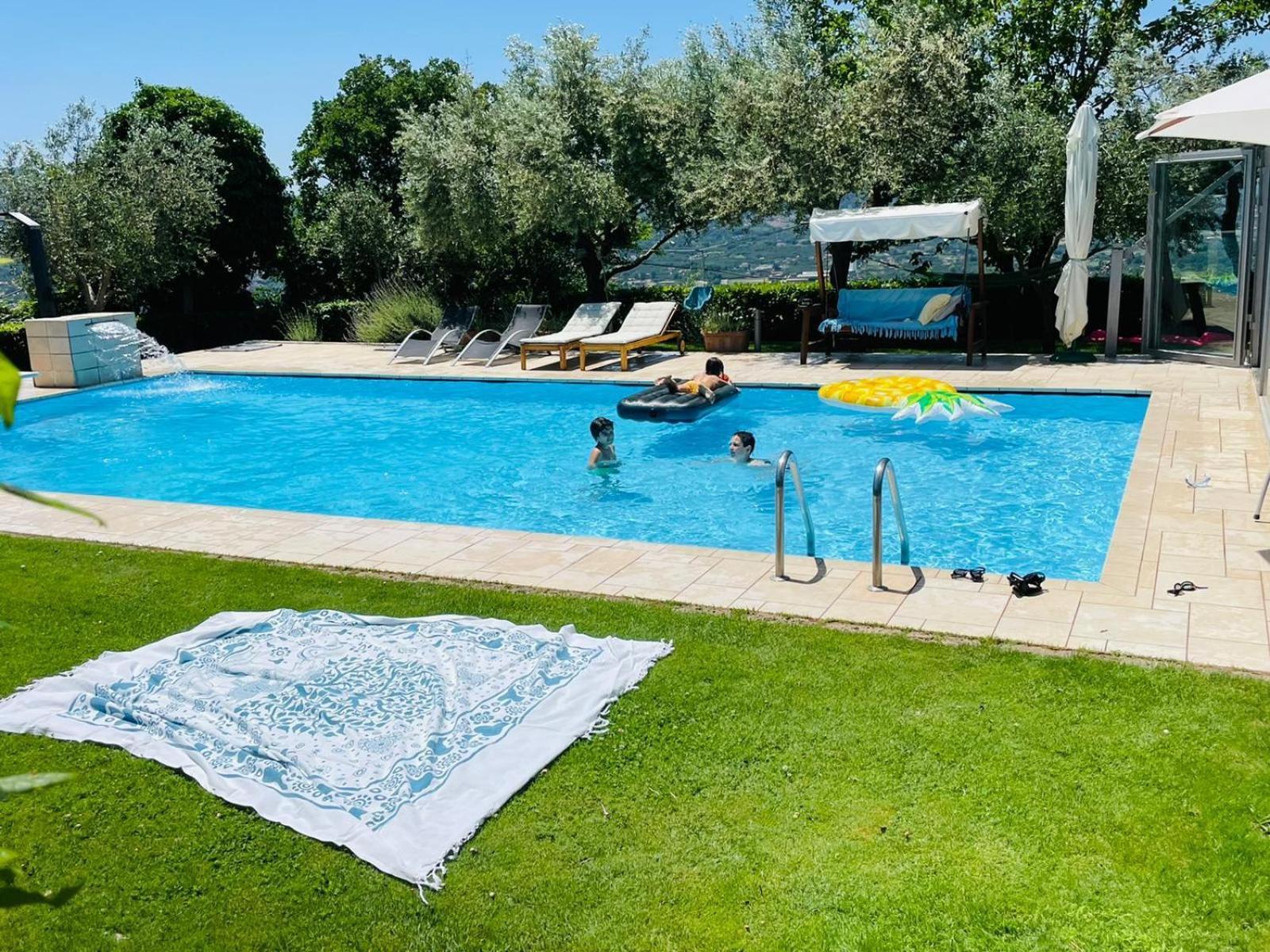 Villa Mandetta B&B Santo Stefano del Sole Экстерьер фото