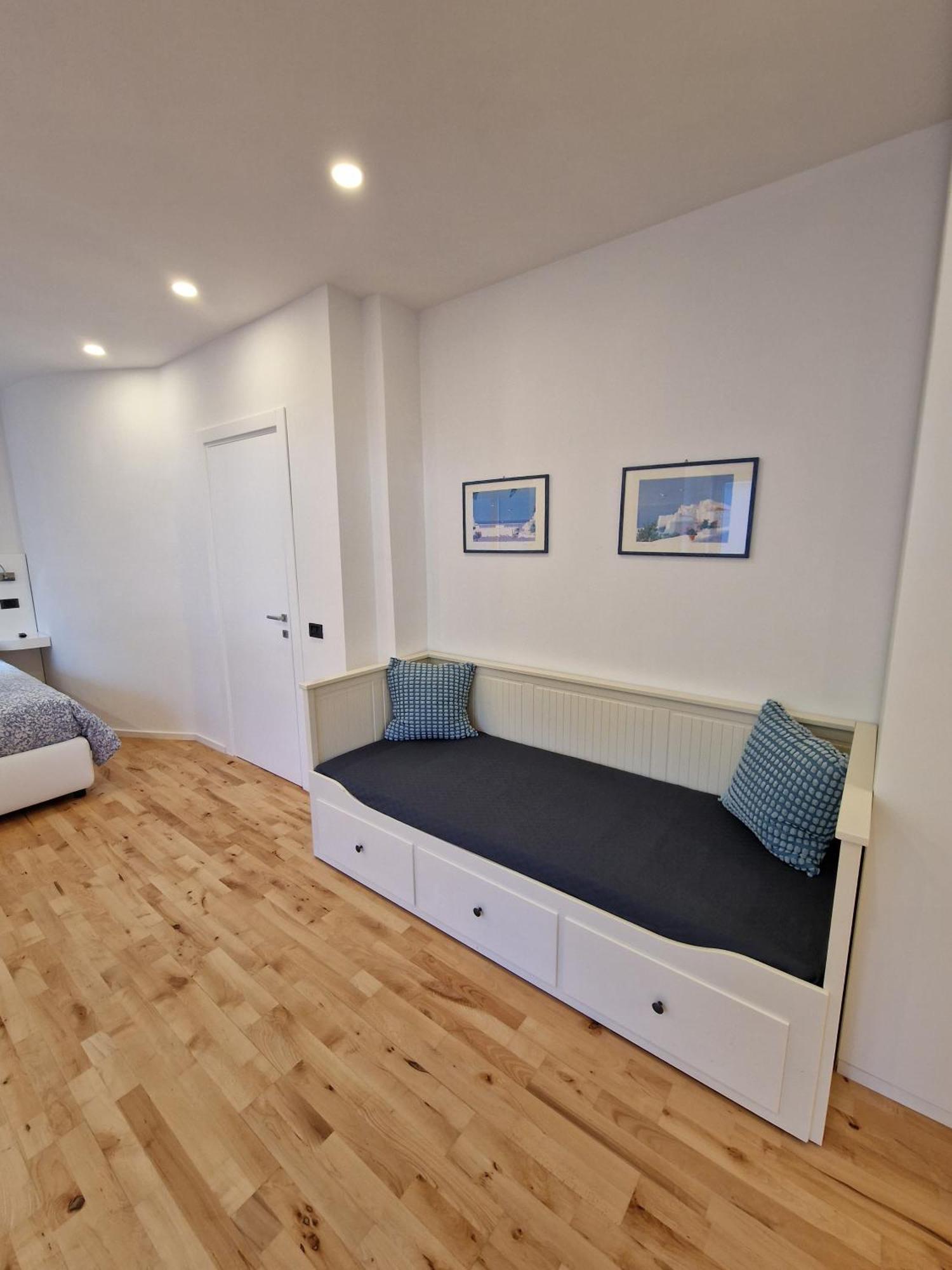 Villa Mandetta B&B Santo Stefano del Sole Экстерьер фото